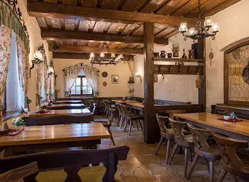 Weingut Hermenegild Mang
