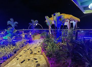 cambodia/sihanoukville/bar/hi-sun-sky-bar