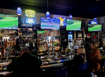 kansas/kansas-city/bar/the-blue-line-hockey-bar