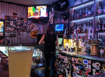 oregon/hood-river/bar/shed