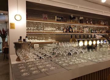 switzerland/zug/bar/kurioz-bar-kitchen