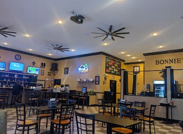 louisiana/plantation-country/bar/bonnies