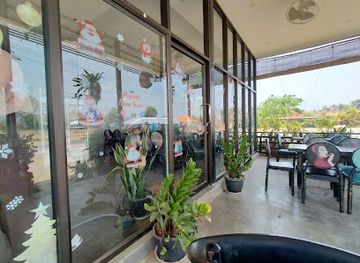 laos/oudomxay-province/bar/k-pop