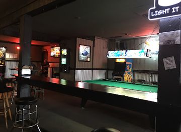 washington/spokane-river/bar/kings-bar-and-grill