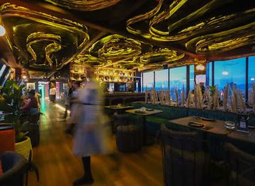 colombia/amazon/bar/sekushi-sky