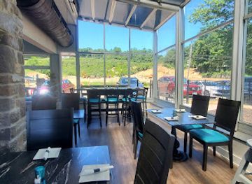 connecticut/housatonic-valley/bar/housatonic-house-restaurant-bar