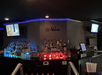florida/north-florida/bar/niko-s-neighborhood-bar