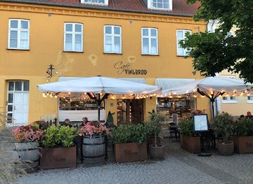 denmark/lolland/bar/cafe-vin-og-brod