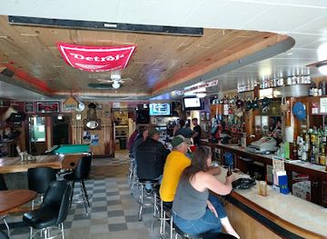 michigan/upper-peninsula/bar/herb-s-bar