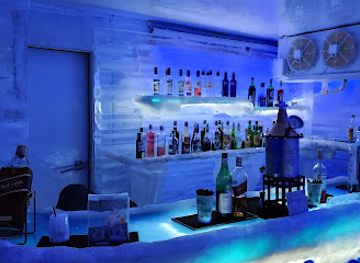 argentina/atlantic-patagonia/bar/glaciarium-patagonian-ice-museum