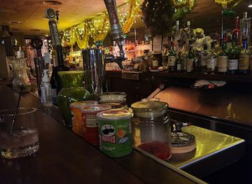 nebraska/indian-cave-state-park/bar/josephine-s-cozy-corner-lounge