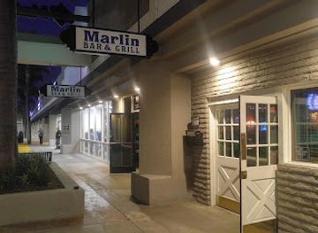 california/huntington-beach/bolsa-chica-state-beach/bar/marlin-bar-grill