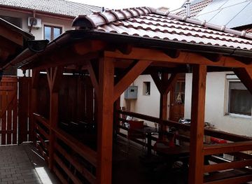 hungary/vac/bar/bozsi-neni-kocsmaja