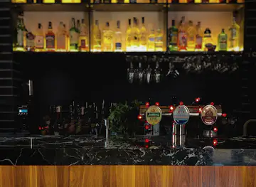 Dumbo Cafe Bar