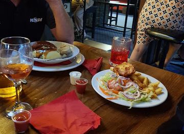 new-zealand/blenheim/bar/grove-tavern