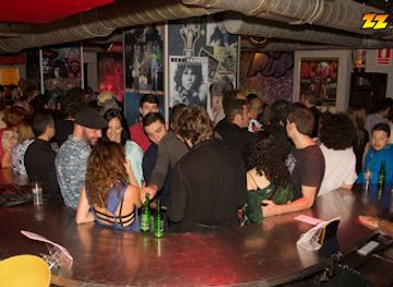 spain/malaga/bar/zz-pub