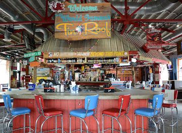 south-carolina/sandhills/bar/tin-roof