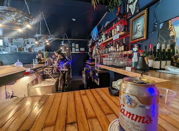 south-carolina/charleston-beaches/bar/sugey-s-bar