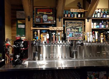 michigan/east-michigan/bar/the-grotto-watering-hole