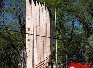 uruguay/treinta-y-tres/bar/plaza-19-de-abril