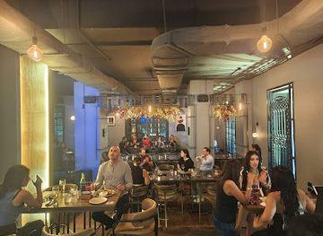 egypt/cairo/zamalek/bar/ash-restobar