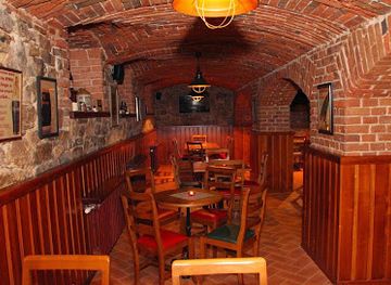 poland/holy-cross-mountains/bar/shoemaker-irish-pub-steakhouse-restaurant