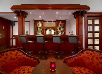 Prinsep Bar