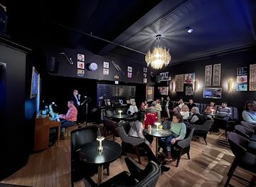 iowa/burlington/bar/night-cap