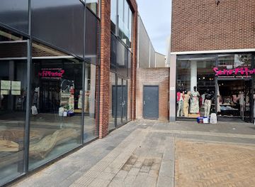 netherlands/kinderdijk/bar/forty-one