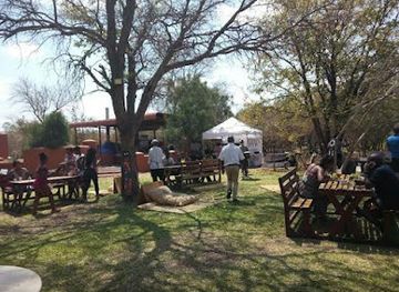 zambia/victoria-falls-area/bar/teddys