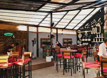 jordan/azraq/bar/red-s