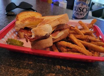 minnesota/superior-national-forest/bar/bg-s-bar-grill