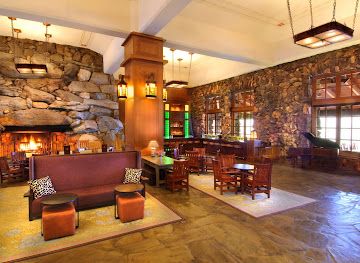 north-carolina/asheville-area/bar/the-great-hall-bar