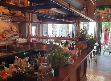 france/avignon/pont-saint-benezet/bar/the-pipeline