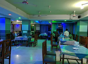 Iris Hill Highway Hotel and Restaurant