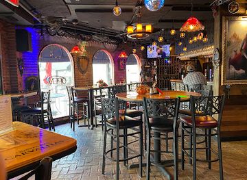 florida/st-petersburg/bar/dracula-s-legacy-wine-bar-bistro