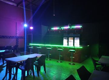 honduras/tela/bar/la-ca-13-bar