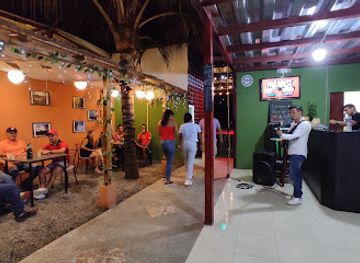 ecuador/los-rios-region/bar/paradise-resto-bar