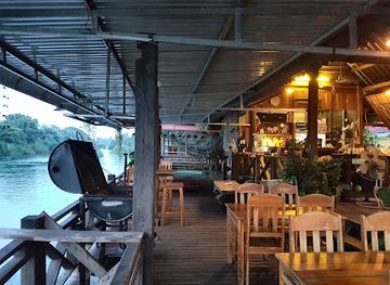 laos/si-phan-don-four-thousand-islands/bar/street-view-cafe-bar