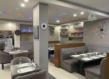 gabon/crystal-mountains-region/bar/restaurant-lynn-s