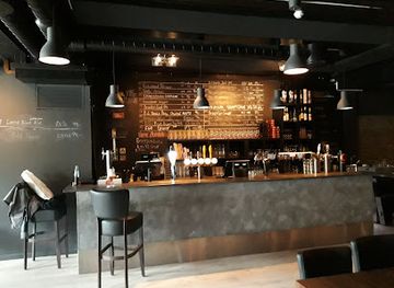 norway/molde/bar/tap-cork