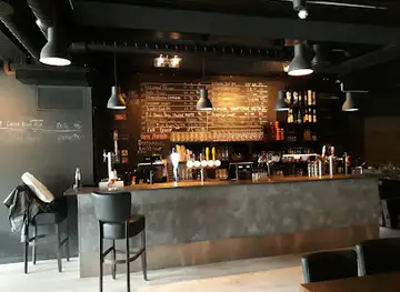Tap & Cork