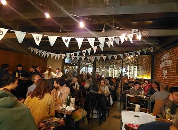 argentina/mar-del-plata/los-troncos/bar/gluck-cerveceria