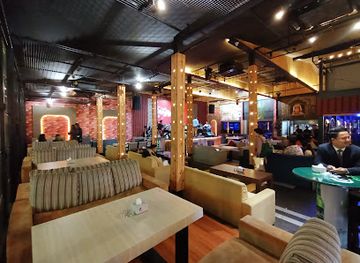 nepal/kathmandu/durbar-square/bar/casa-lounge-bar