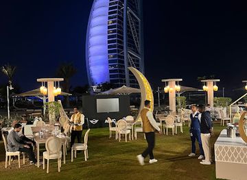 united-arab-emirates/dubai/jumeirah-beach/bar/beach-lounge-temporarily-closed
