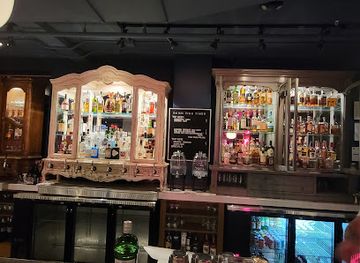 iowa/des-moines/downtown-des-moines/bar/hello-marjorie