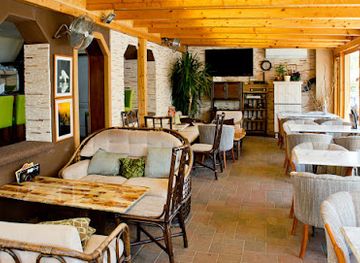 hungary/somogy/bar/menthol-cafe