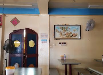 fiji/sigatoka/bar/lucky-corner-restaurant