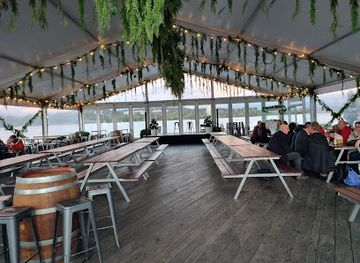 australia/mid-west/bar/the-jetty