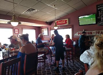 new-hampshire/laconia/bar/t-bones-great-american-eatery
